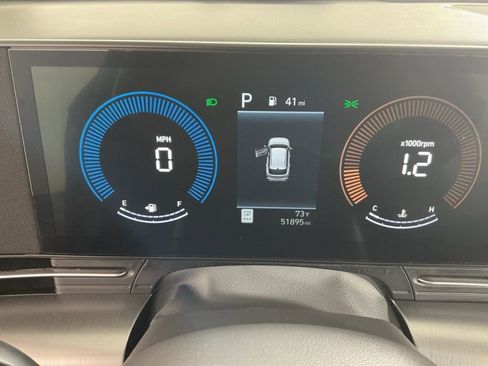 Used 2024 Hyundai Kona SEL AWD/4WD image 25