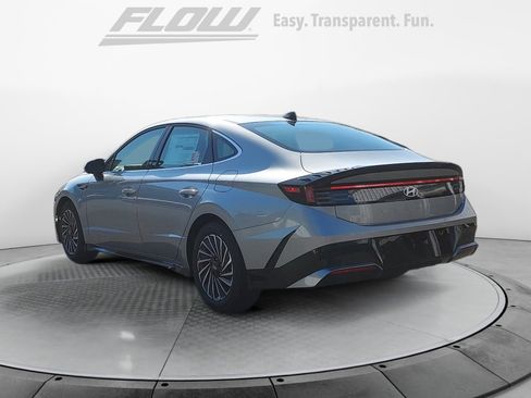New 2025 Hyundai Sonata SEL image 5