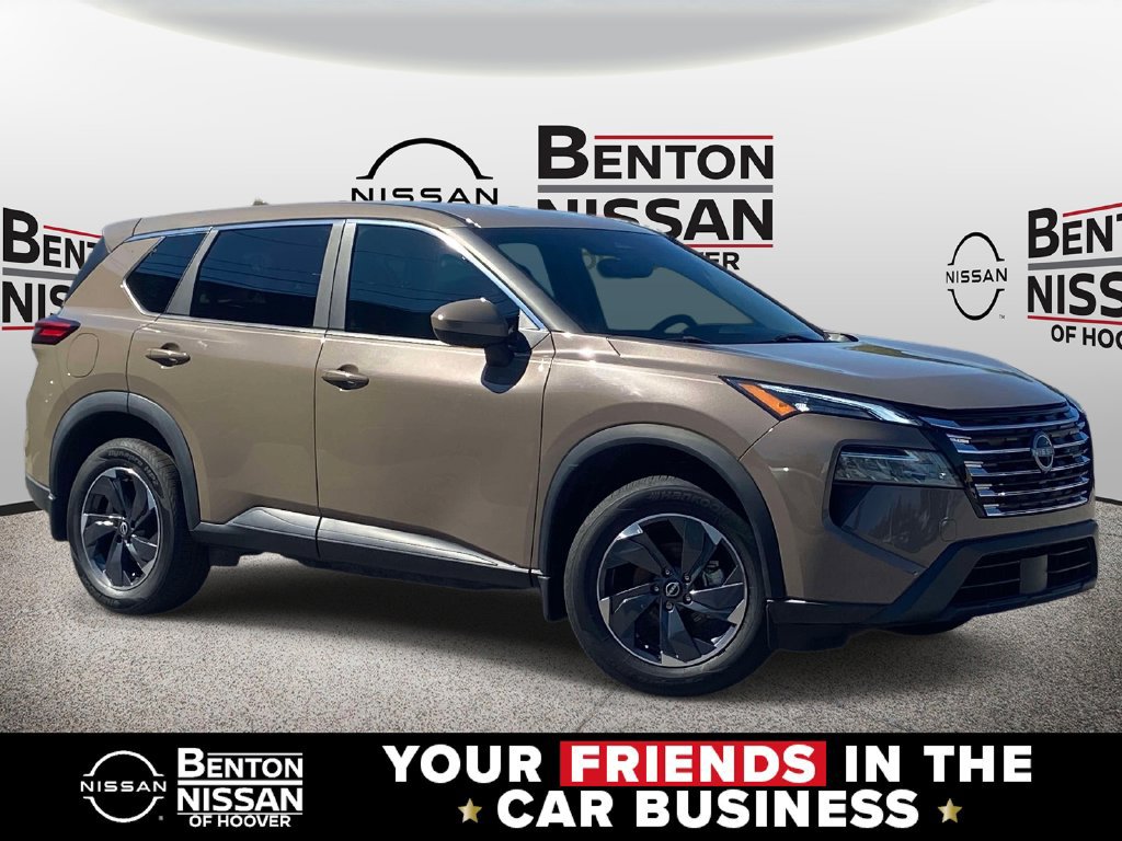 Used 2024 Nissan Rogue SV FWD image 1