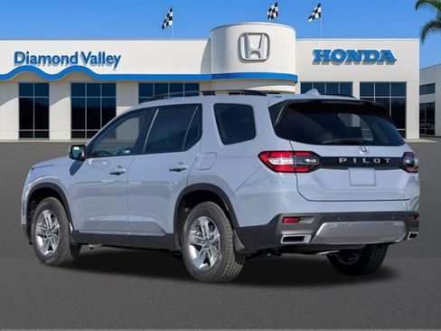 New 2026 Honda Pilot EX-L image 5