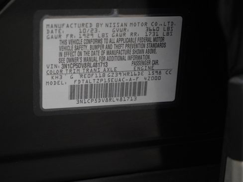 Used 2024 Nissan Kicks SR image 27