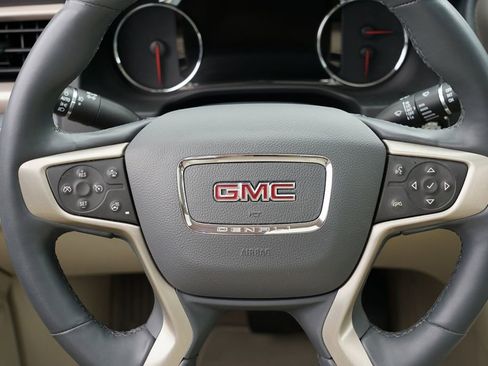 Used 2023 GMC Acadia Denali w/ Denali Ultimate Package image 27