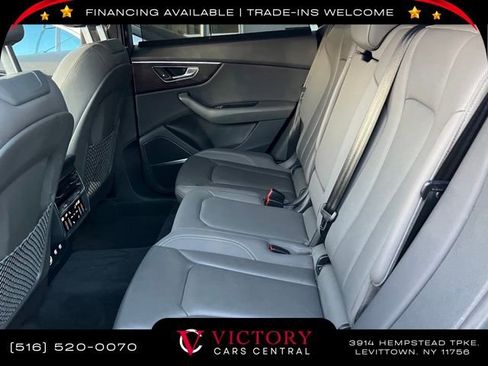 Used 2019 Audi Q8 Prestige image 17