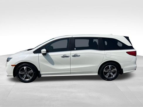 Used 2019 Honda Odyssey Touring image 2