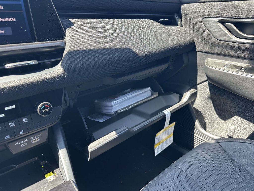 New 2026 Subaru Outback Limited AWD/4WD image 17
