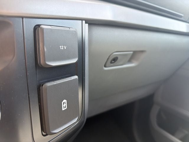 Used 2025 Ford F150 XLT w/ Equipment Group 301A Standard RWD image 31