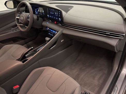 New 2025 Hyundai Elantra Sport image 21