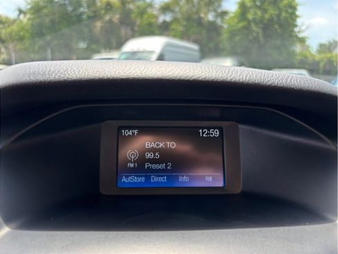 Used 2018 Ford Focus SE FWD image 21
