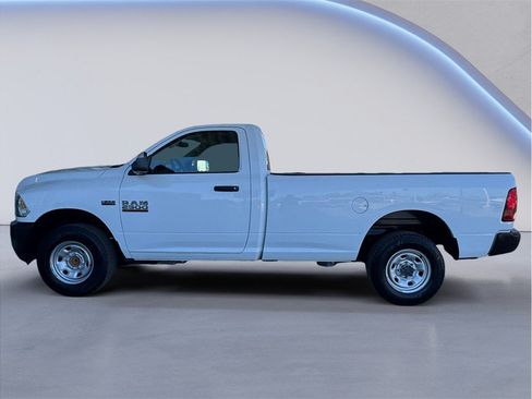 Used 2018 RAM 2500 Tradesman w/ Power & Remote Entry Group RWD image 3