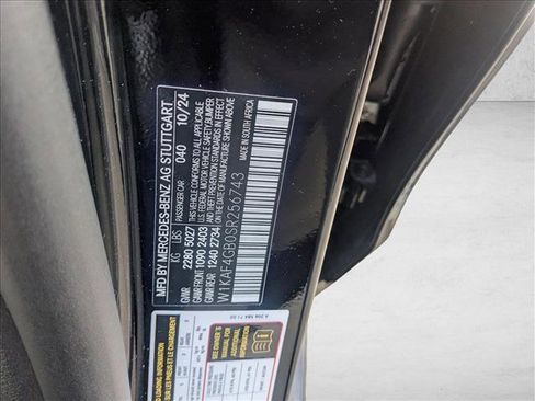 Certified 2025 Mercedes-Benz C 300 Sedan image 20