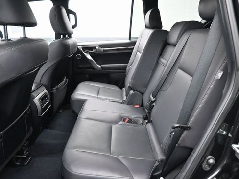 Used 2022 Lexus GX 460 Premium image 28