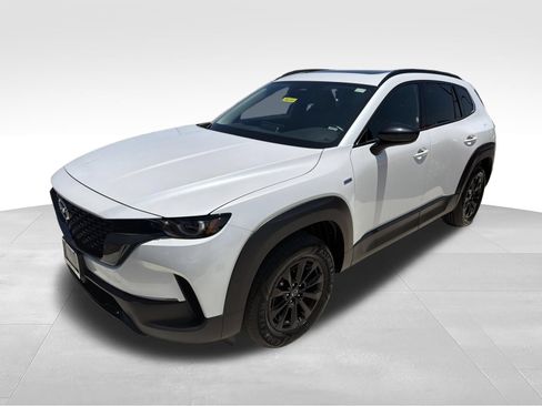 Used 2025 MAZDA CX-50 AWD 2.5 Hybrid w/ Premium Pkg image 2