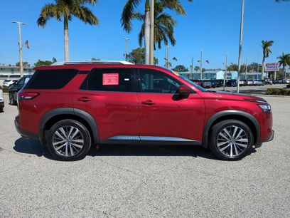 Certified 2022 Nissan Pathfinder Platinum w/ Cargo Package