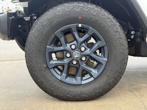 New 2026 Jeep Gladiator Sport AWD/4WD image 9