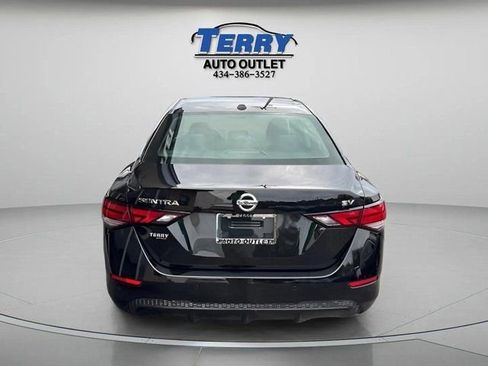 Used 2023 Nissan Sentra SV image 7