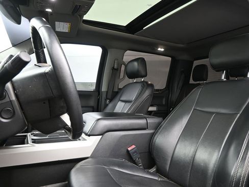 Used 2020 Ford F250 Lariat w/ Lariat Ultimate Package image 14