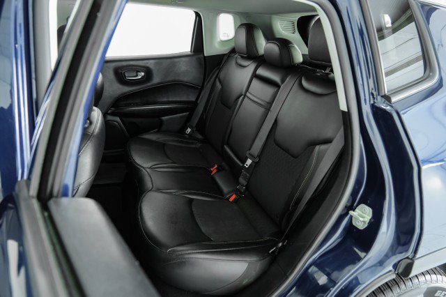 Used 2020 Jeep Compass Latitude AWD/4WD image 35
