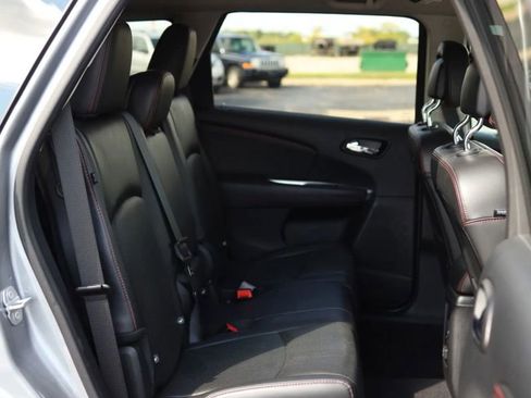 Used 2018 Dodge Journey GT w/ Driver Convenience Group image 36