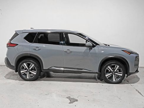 Used 2023 Nissan Rogue SL AWD/4WD image 7
