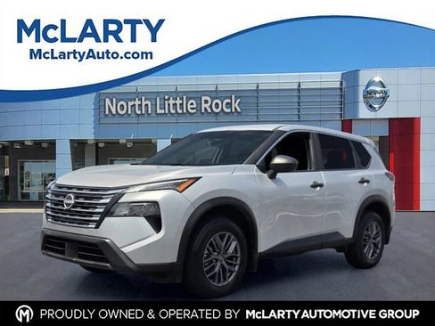 Certified 2024 Nissan Rogue S FWD image 1