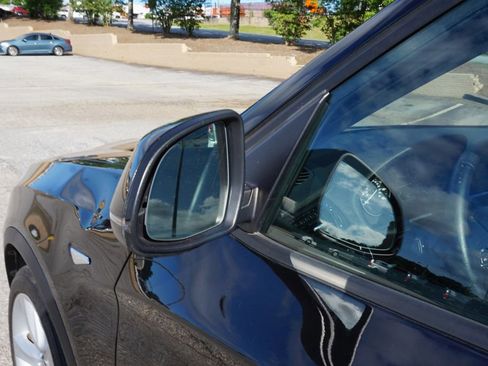 Used 2017 BMW X3 sDrive28i image 10