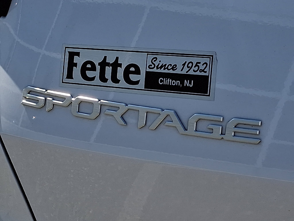 Certified 2024 Kia Sportage X-Line w/ X-Line Premium Package AWD/4WD image 32
