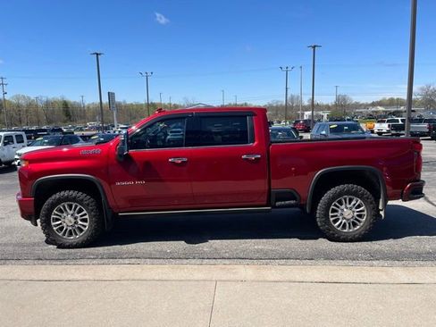 Used 2023 Chevrolet Silverado 3500 High Country w/ Z71 Off-Road Package AWD/4WD image 7