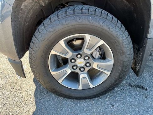 Used 2016 Chevrolet Colorado Z71 image 10