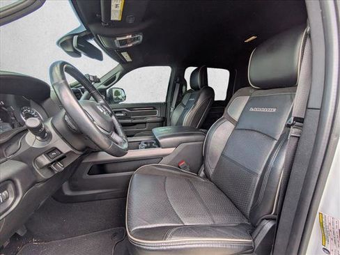 Used 2022 RAM 2500 Laramie AWD/4WD image 10