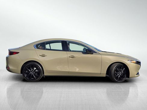 Certified 2025 MAZDA MAZDA3 s AWD/4WD image 3
