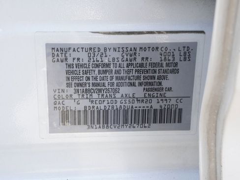 Used 2021 Nissan Sentra SV w/ Trunk Package FWD image 34