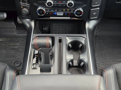 Used 2025 Ford F150 Raptor AWD/4WD image 19