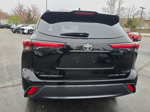 Used 2023 Toyota Highlander Limited AWD/4WD image 7