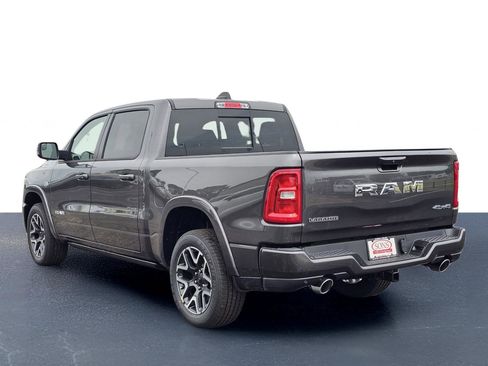 New 2026 RAM 1500 Laramie AWD/4WD image 14