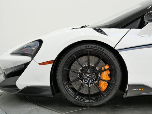 Used 2019 McLaren 600LT RWD image 53