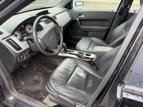 Used 2010 Ford Focus SEL image 5