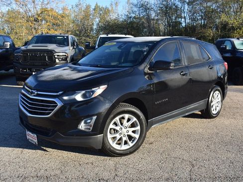 Used 2020 Chevrolet Equinox LS w/ LS Convenience Package image 13