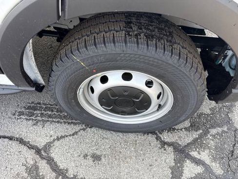 New 2026 Ford Transit 250 148 Medium Roof image 12