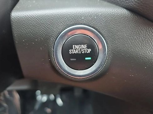 Used 2022 GMC Terrain SLE w/ Driver Convenience Package AWD/4WD image 31