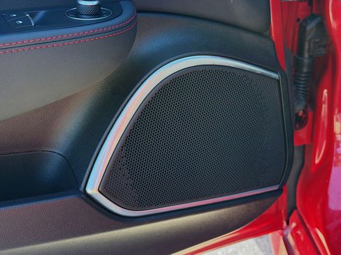 Used 2023 Alfa Romeo Giulia Estrema image 23