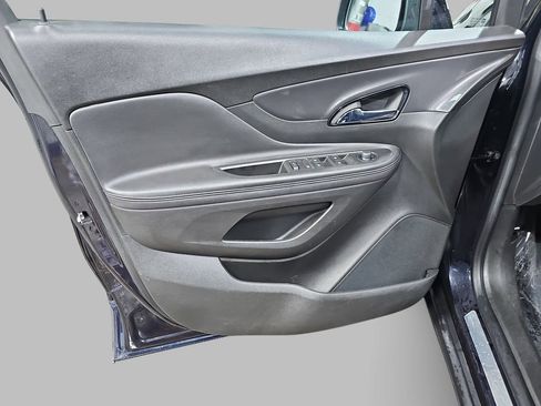 Used 2022 Buick Encore Preferred w/ Safety Package image 33