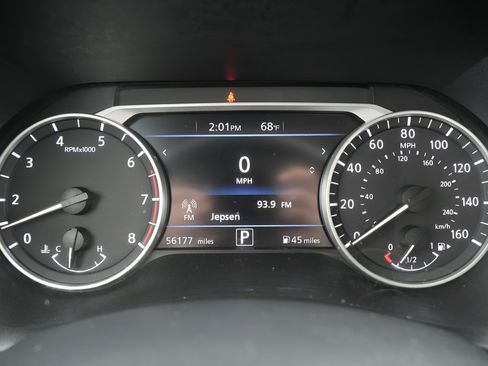 Used 2022 Nissan Sentra SR FWD image 28