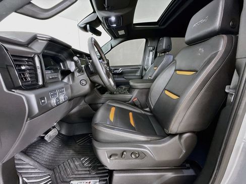Certified 2025 GMC Sierra 1500 AT4 w/ AT4 Premium Package AWD/4WD image 25