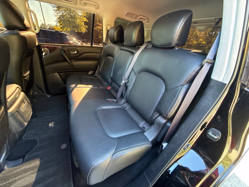 Used 2023 INFINITI QX80 Luxe w/ Cargo Package AWD/4WD image 29