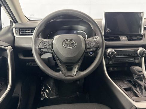 Certified 2023 Toyota RAV4 XLE image 29