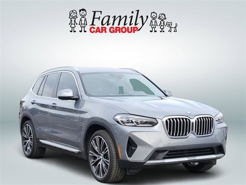 Used 2024 BMW X3 sDrive30i w/ Convenience Package image 2