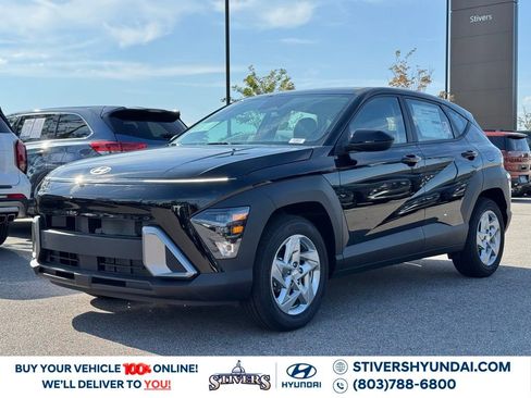 New 2026 Hyundai Kona SE image 9