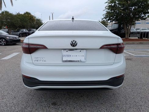 Used 2023 Volkswagen Jetta S FWD image 5