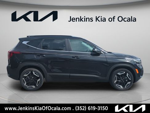 New 2025 Kia Seltos SX w/ SX Sunroof Package AWD/4WD image 2