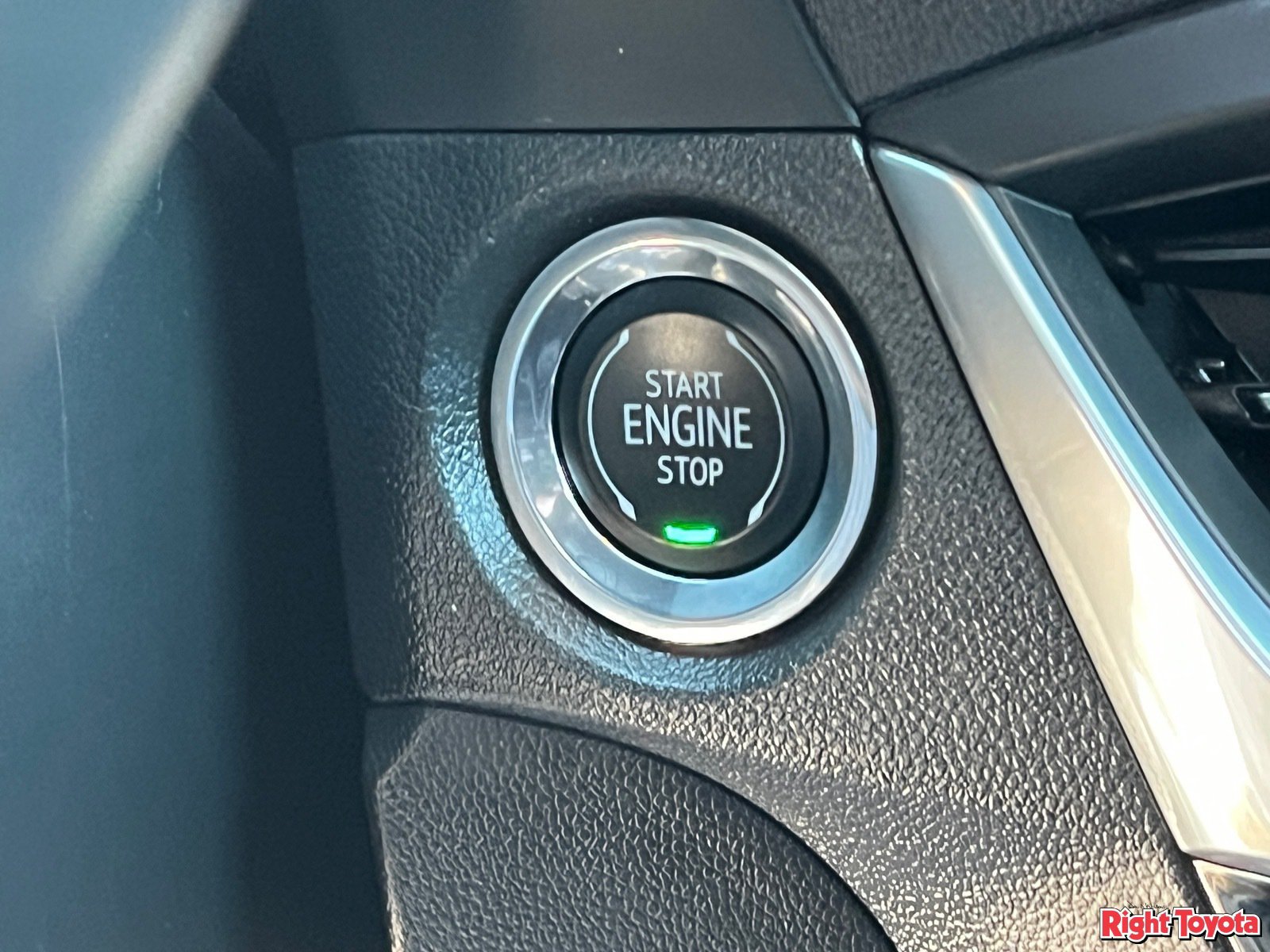 Used 2024 Buick Encore GX Sport Touring FWD image 25